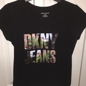 “DKNY JEANS” v-neck black shirt